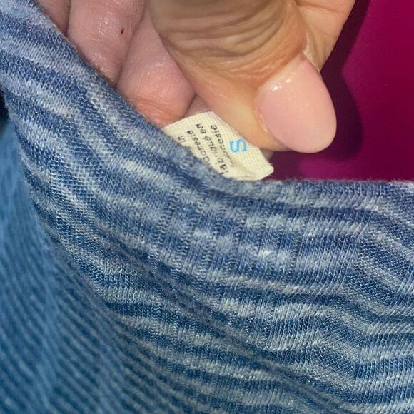 Silence + Noise low back dress - Picture 6 of 8